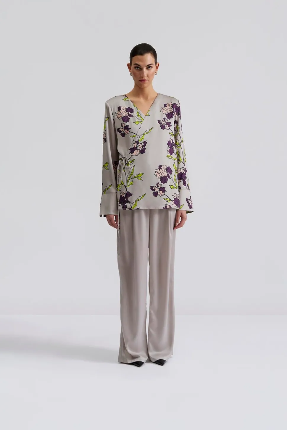 Adina blus