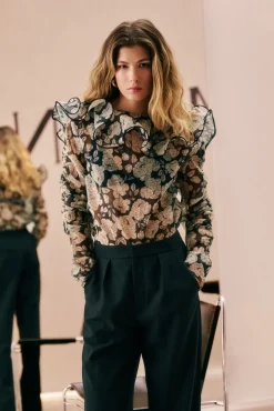 Angeline blus