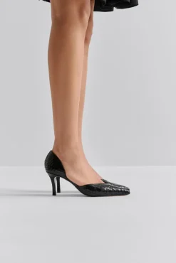 Kaya pumps